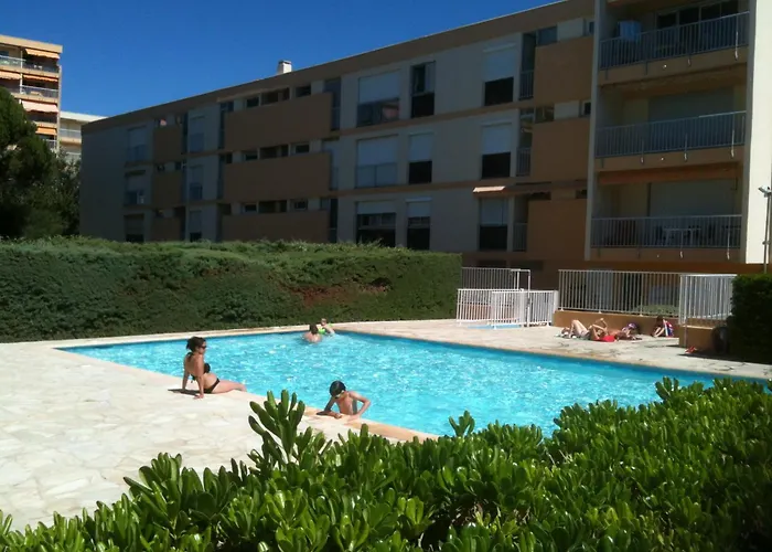 A Pied ! Grand T3 A 150 M Lavandou Pisc Pkg Priv Daire *