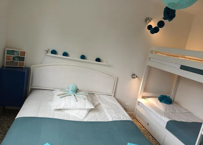 Apartament A Pied ! Grand T3 A 150 M Lavandou Pisc Pkg Priv